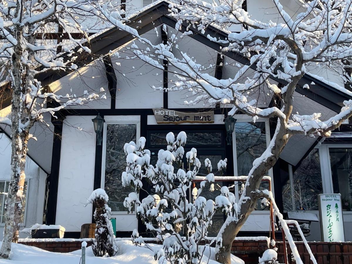 Hotel Sejour Mint In Hakuba Eksteriør bilde